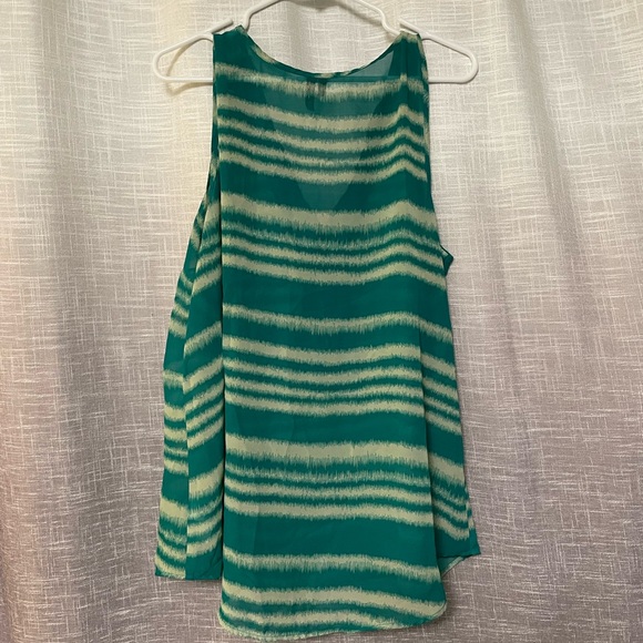 Sheer zip top gauzy top - Picture 4 of 4